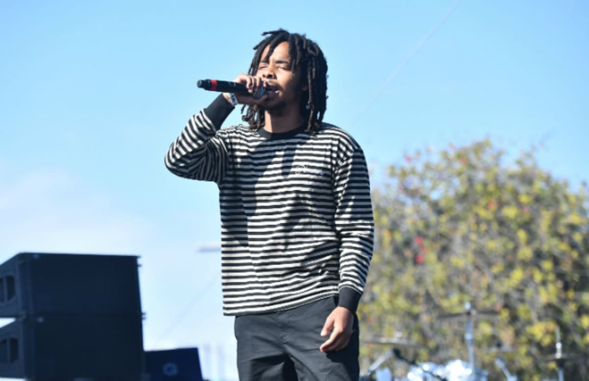 ComplexMusic's tweet image. Earl Sweatshirt cancels shows due to "anxiety and depression." trib.al/S7JNUEt
