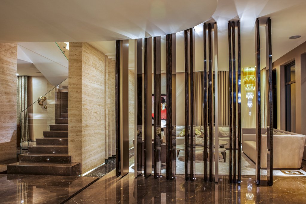 DubaiSIR_'s tweet photo. LIVE Refined: From bespoke details to designer elements and sophisticated finishing, discover a selection of properties that define luxury living: https://t.co/CMiKMvdhYF
#LIVERefined #GulfsothebysRealty #SothebysRealty #Dubai #PalmJumeirah #PearlJumeirah #InteriorDesign https://t.co/QgMVb8XEnL