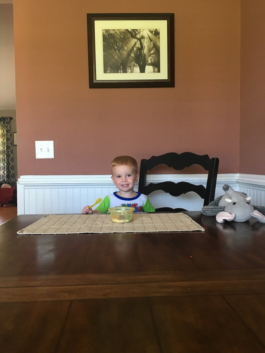 Cutest breakfast date ever...