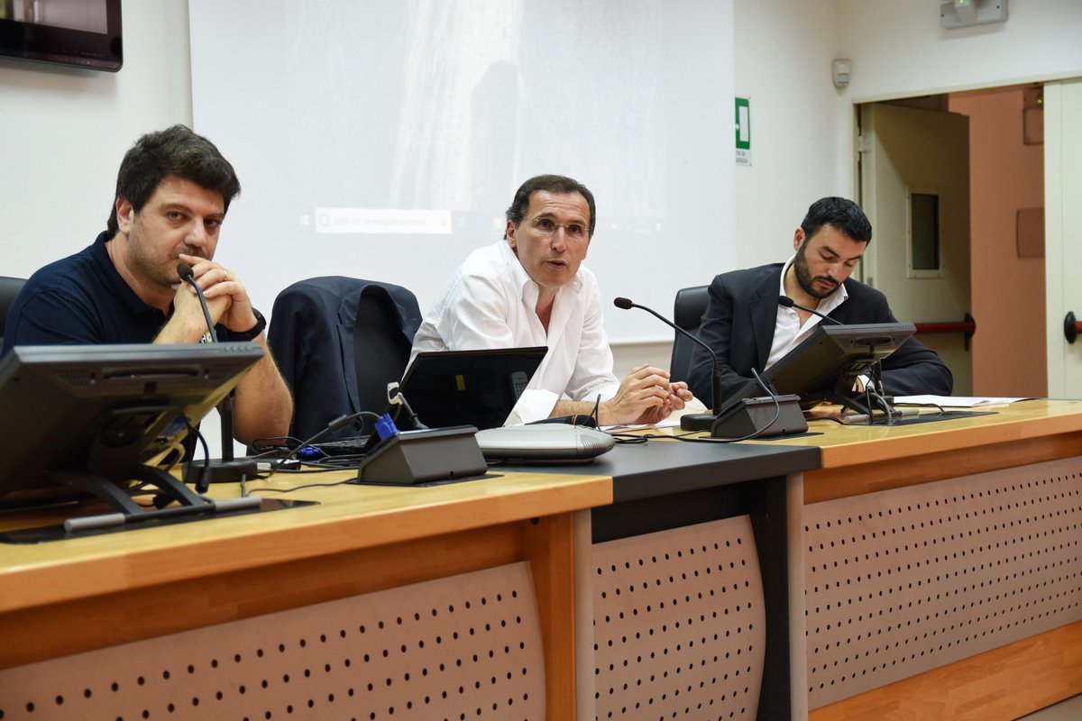 Innovars_RnD's tweet photo. Oggi @Core_Lab_Lecce con @F_Boccia @ADelliNoci @alvisemarzo  è stato presentato @digith_on la maratona delle idee digitali che si terrà in #Puglia, in Terra D’Ofanto, dal 6 al 9 settembre. https://t.co/vo75d23BWV