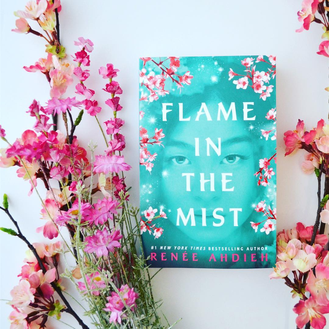 This series features: 
Feudal Japan ✔️ 
Romantic cross-dressing shenanigans ✔️ 
A heroine who is DONE taking orders from men ✔️  

Start with Flame in the Mist ⬇ 
(then snap up Smoke in the Sun immediately!)