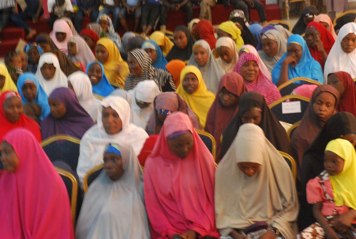 mohammedswot1's tweet photo. The support for Widows,Orphans &amp;Tsangaya(SWOT)Distribute RAMADAN KAREEM GIFT2 WIDOWS &amp; ORPHANS OF D FAMILIES OF D LATE GALLANTS CIVILIAN J.T.F
(BORNO YOUTH VANGUARD)who sacrifice their lives ind fight against Boko Haram. @Insidearewa @kujarima @BornoGovt @FBShehu @TVCNews_Africa https://t.co/VWoBXJI8Xr