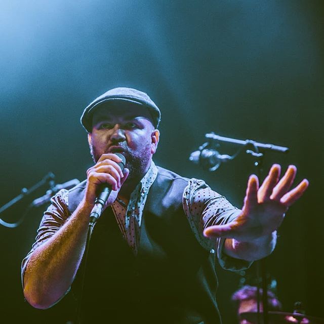 orsomewelles's tweet photo. Our leadsinger @stowtoonz on playing at the @forummelbourne last month ; There's something pretty special about stepping out on stage at one of Australia's 🇦🇺 most iconic venues. 
It's architecturally beautiful and has an electric atmosphere that is … https://t.co/9ClGoWvj3U https://t.co/u79ul2eVR0