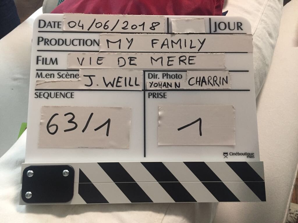 MyFamilyProd's tweet photo. Ça tourne !! 🎬🎥 #vie2mère #saison2 #day1 #maviedemere 
@veroniquegallo 💝💝💝 https://t.co/1Avro0QZb7