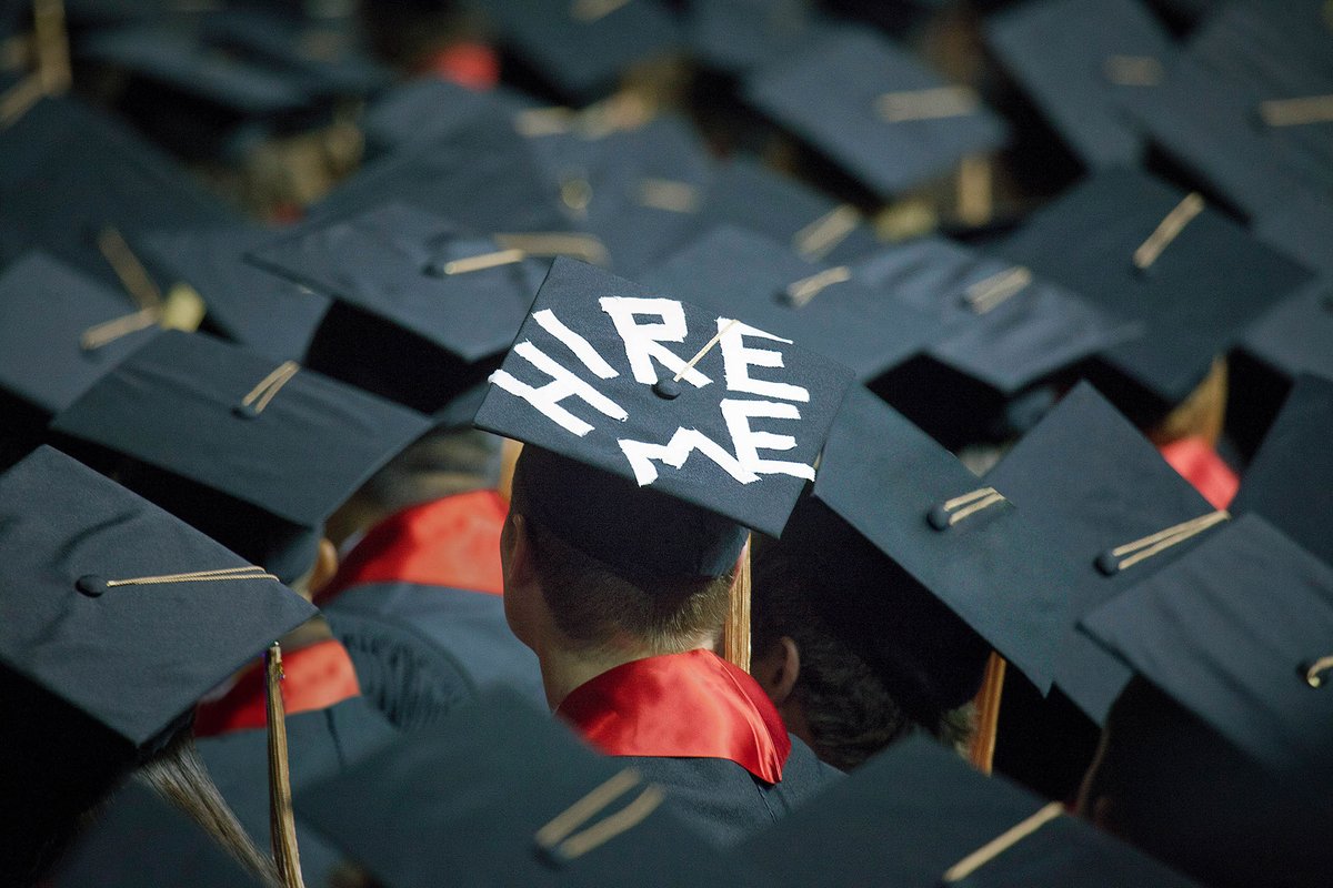 ElkRiverChamber's tweet image. It&apos;s graduation season! What advice would you give graduates entering the #workforce?  #TimeToGetAJob #ClassOf2018 #WorkLocal