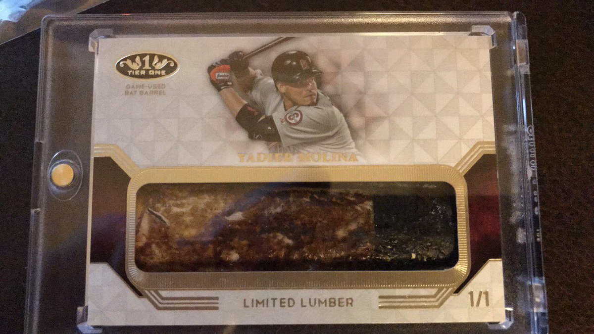 kyle_therrien's tweet photo. Oh that’s a beautiful thing!! @TopShelfBreaks thanks for the sweet pull! #topshelpbreaks #TSBmonster #nevergota1/1atCSB https://t.co/eo9ecjdVbP