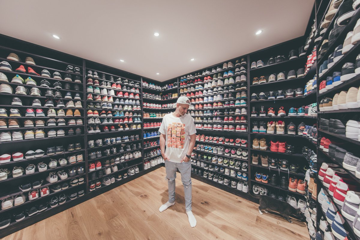 SNEAKER BARBER tweet media