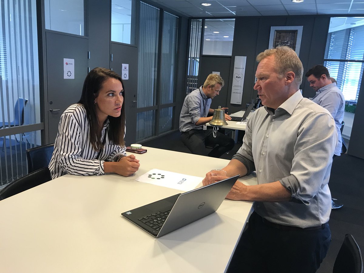 TTmmernes's tweet photo. Speeddate hos @AteaNorge #STV #DFSD @CiscoNorway @IBMNorge @veritastechllc @MicroFocusSec2 @MonradH @SNorbakk @eirikgul @ivarlyse @GriffDeLaGriff @storageseller @BorgeWilh @abodtker https://t.co/dxWjZjfWZr