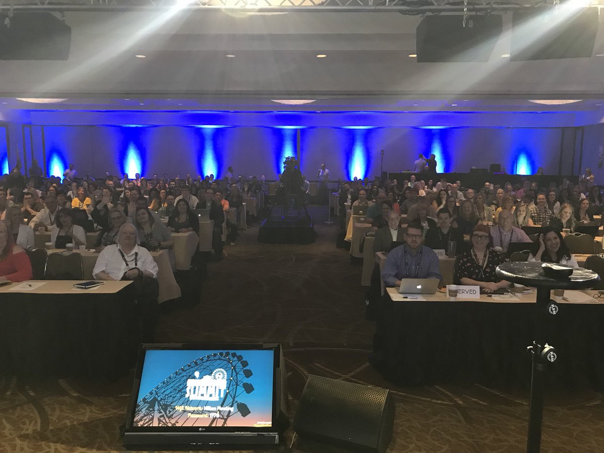 emcrider's tweet photo. Our view kicking off the #secondstreetsummit ....So. Many. People. Who’s ready to rock this summit and grab countless ideas?!?!? https://t.co/OFT9Et8PAJ