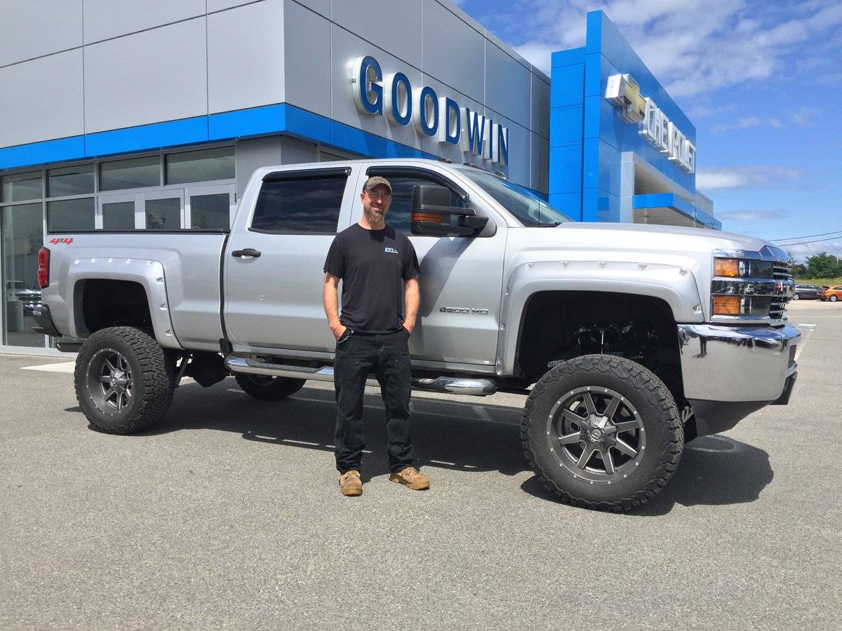 GoodwinMotorGrp's tweet photo. Thank you to Michael Feero for your business. Enjoy your 2018 Chevrolet 2500 HD!! 

Find New Roads at a real hometown dealership: https://t.co/bMAXf6kIpg https://t.co/bZbEjBej4d