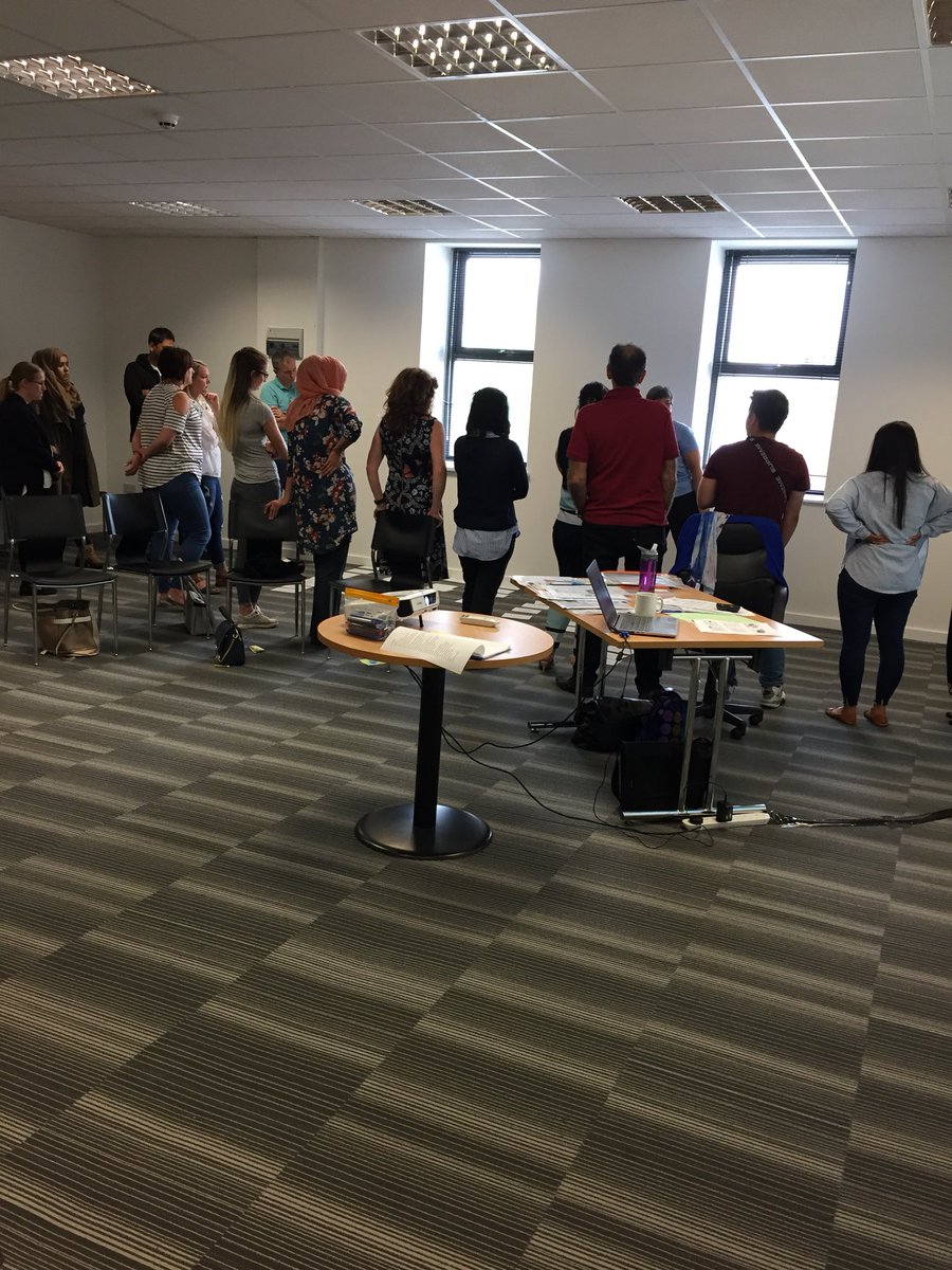 LeanneDentEdNW's tweet photo. Safeguarding in the sunshine! At Windsor Dental with @AthenaProgramme  #dentEd #DentalEducation #safeguarding #learning https://t.co/QOPEOFM18b