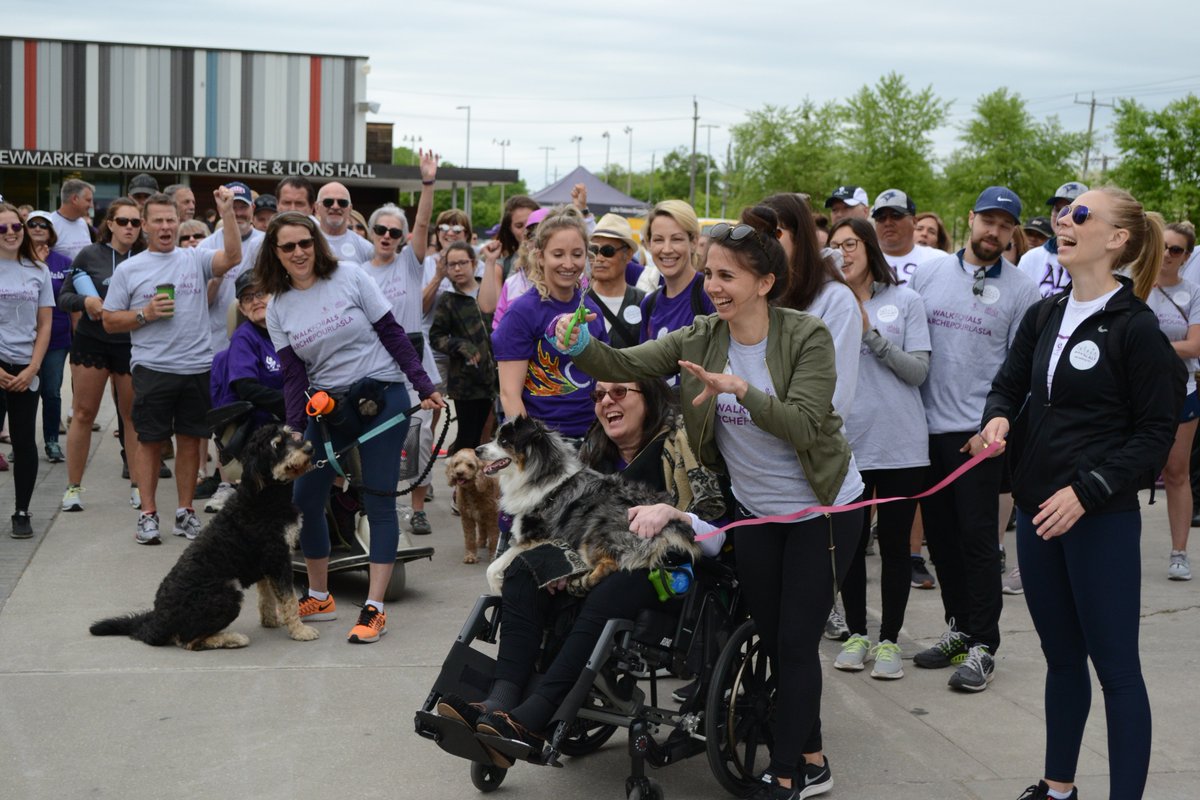 ALSCanada's tweet photo. The @YRWalk4ALS took place in Newmarket on Sunday &amp; today we’re sharing some photos from the event. Participants raised a collective $35,000 in the region -- funds which will provide help and hope to people and families living with ALS today and in the future. https://t.co/JapPza0P15