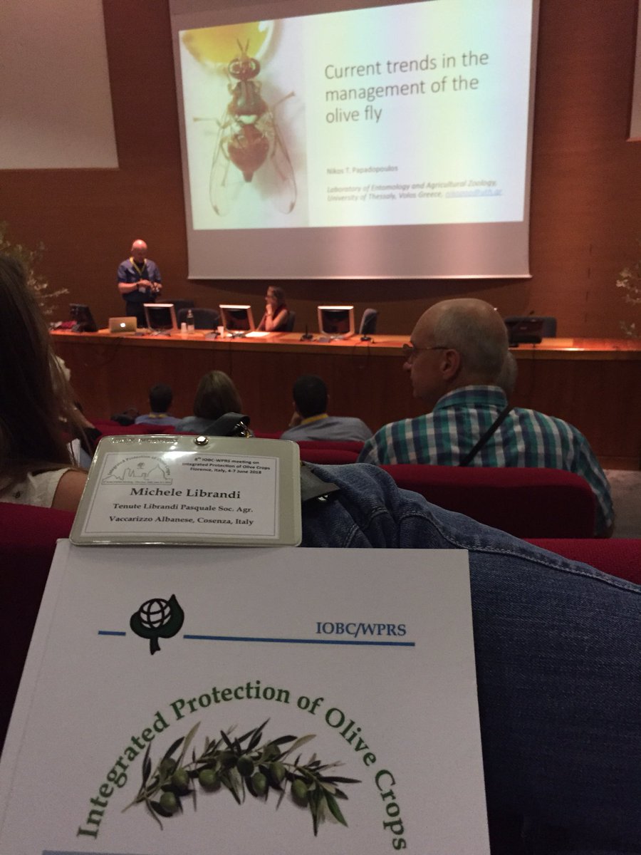 oliolibrandi's tweet photo. Today at the IOBC/WPRS meeting in Florence, for the 8th meeting in Integrated Protection of #Olive Crops.
#neverendingstudy #organicfarming #EVOO https://t.co/Dmm4RZduno