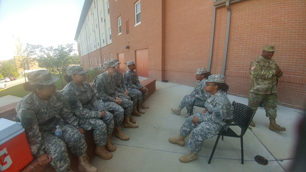 ApsJclc's tweet photo. Cadet Cadre preparing for the weeks event. https://t.co/kDAG6hfF6m