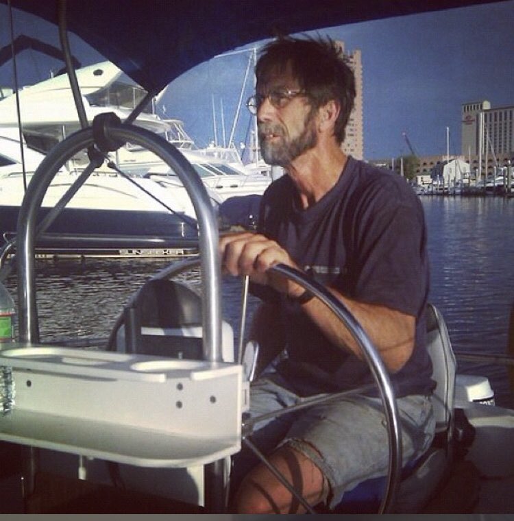 CA55_A55's tweet photo. To the most rad dad ever. I love and miss you ❤️⚓️ #060411 #ripdaddyo https://t.co/xvNiDcCWYu
