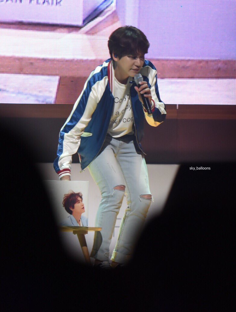 2018/06/04
D-354
#다시만나는날   
#규현아_사랑해 
#규현아_기다릴게
#waitingforkyuhyun
