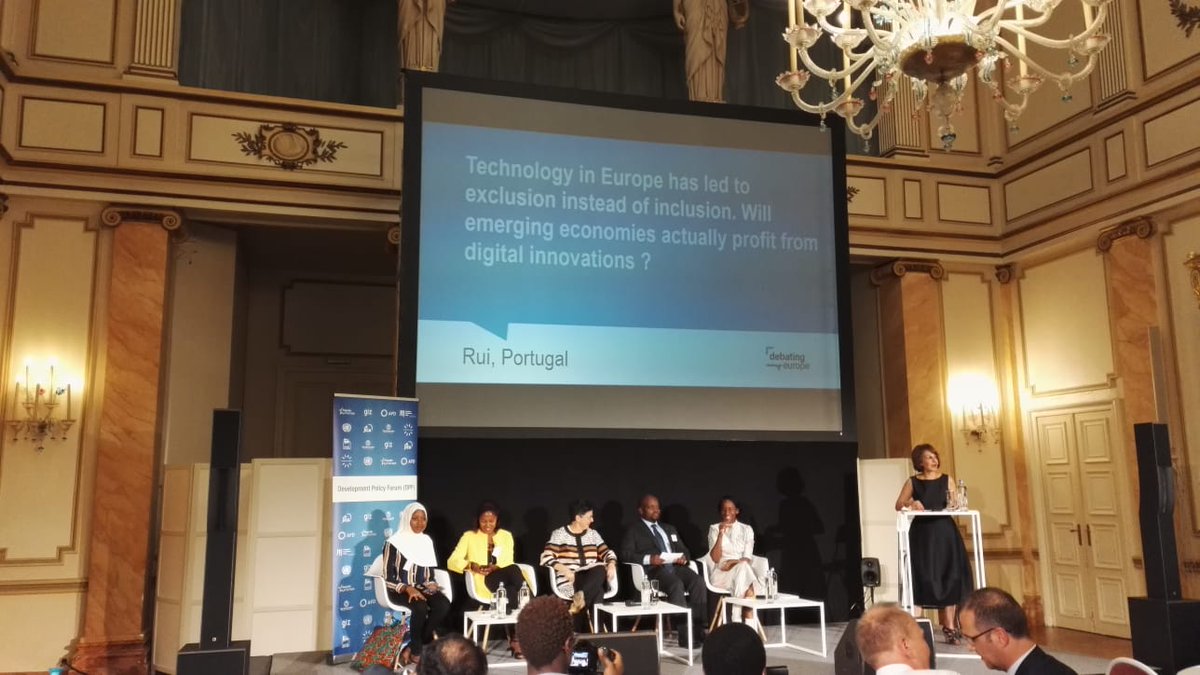 Friends of Europe (@friendsofeurope) on Twitter photo In our second #AfricaSummit session with <a href="/AranchaGlezLaya/">Arancha González</a> of <a href="/ITCnews/">International Trade Centre (ITC)</a>, <a href="/sindisokhumalo/">Sindiso Khumalo</a>, Pauline Mujawamariya Koelbl of <a href="/AfrInnovFdn/">AFR Innov Foundation</a>, Latifa Salissou Hassane, Miss Geek Africa 2018; & Jean Philibert Nsengimana of Smart Africa, we discuss #hightech #industries in #Africa In our second #AfricaSummit session with <a href="/AranchaGlezLaya/">Arancha González</a> of <a href="/ITCnews/">International Trade Centre (ITC)</a>, <a href="/sindisokhumalo/">Sindiso Khumalo</a>, Pauline Mujawamariya Koelbl of <a href="/AfrInnovFdn/">AFR Innov Foundation</a>, Latifa Salissou Hassane, Miss Geek Africa 2018; & Jean Philibert Nsengimana of Smart Africa, we discuss #hightech #industries in #Africa