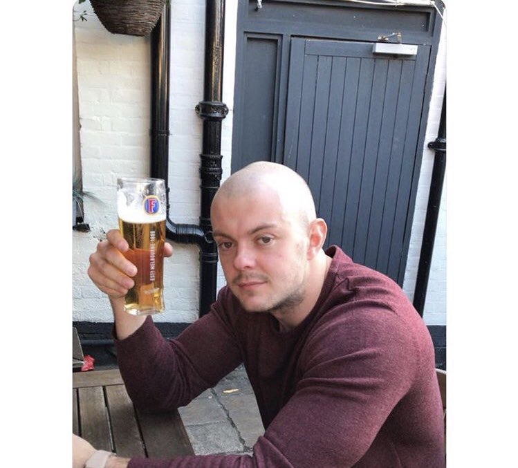 De2w2XJXkAA13Jj.jpg:large