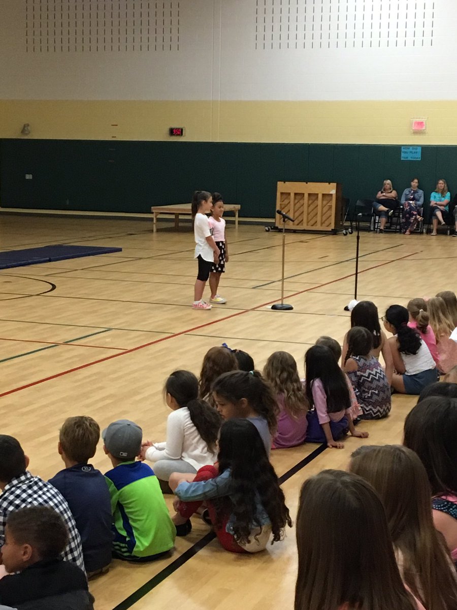 Schilling33C's tweet photo. Check out all the talent at the 1st-4th grade talent show!! Amazing job! #ljspride #33cpride https://t.co/bUDz1rGDHY