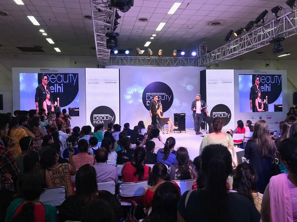 YoungMirchies's tweet photo. Day 1 @professionalbeautydelhi concludes in style..Demo Stage, Stalls &amp; more styled by Young Mirchies
#iammirchi #icanbeeverything
Stay connected for more!! https://t.co/aK4aGO5jKt