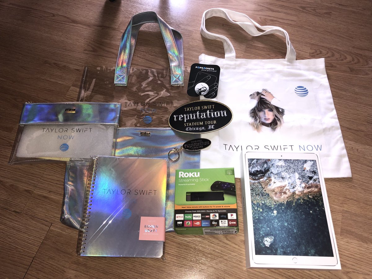 JessWoolum's tweet image. Thank you so much @ATT for everything you have done for us and for this AMAZING gift bag. We love you! #TaylorSwiftNOW