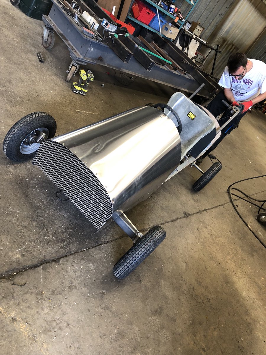 ByPrintania's tweet photo. Ça avance... À vous la piste 🏎 https://t.co/S0UiRGgocf
