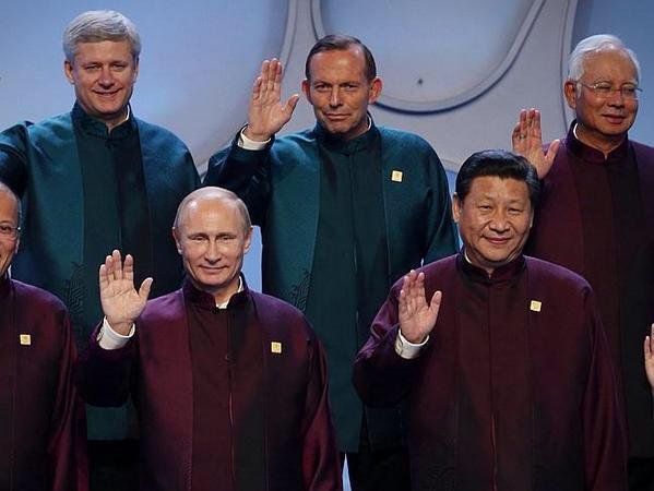 Goldengreg's tweet photo. Love this new Star Trek show 👌 https://t.co/SDBDCsqzMI
