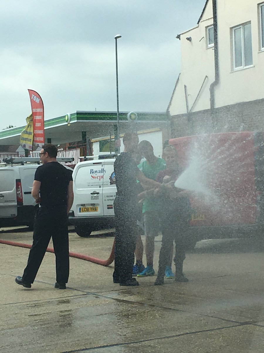 HighburyPublic's tweet photo. Fantastic day with White Watch. @HighburyPublic @HighburyCollege @Cosham23 https://t.co/7z4njF6dI4