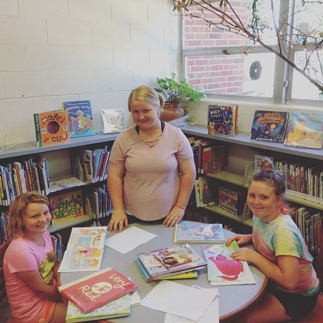crcpl's tweet photo. Our summer reading program started today. The Paxton Branch library already has eager readers and volunteen helpers! #crcpl #paxtonbranchlibrary #summerreading2018 #volunteen https://t.co/Z8baTxjDFh https://t.co/5N8t7yNXTM