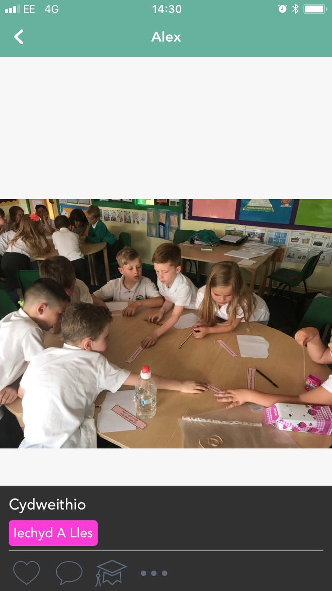 YGNantCaerau's tweet photo. Bl.3 yn cydweithio yn eu gwers am berthnasoedd heddiw ๐คฉ Year 3 collaborating in their relationship lesson today #Iechyd #Lles #Health #Wellbeing #WythnosNewidiadau #ChangesWeek https://t.co/XTcZb5l5rw