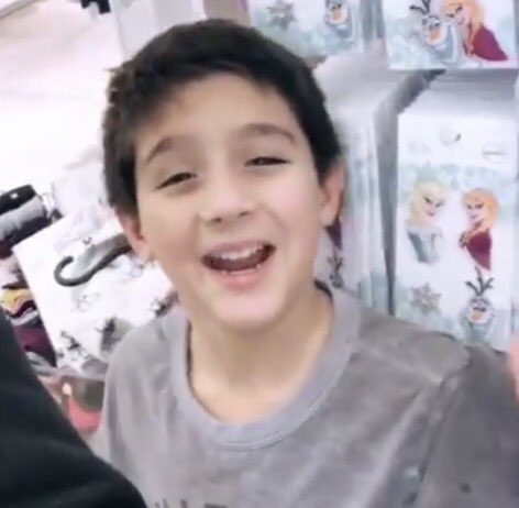 NicoftJaz's tweet image. O sea, yo cada vez que lo veo me da muchísima ternura💙😍 #Adrianito #Porcella #HappyBoy