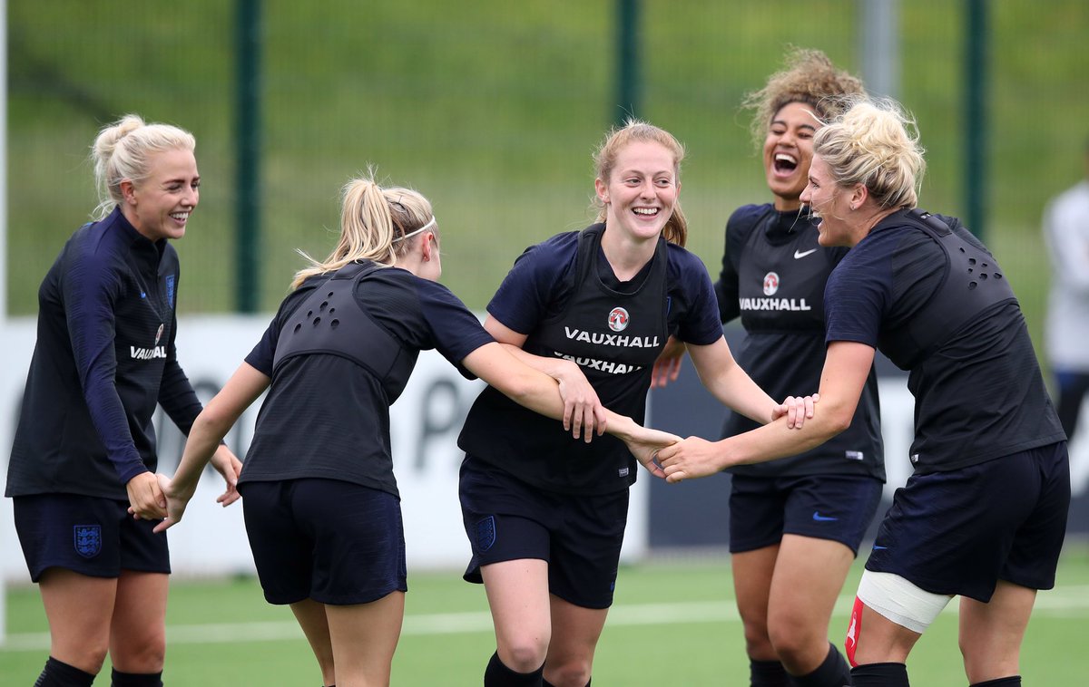 Lionesses's tweet photo. Back at our happy place 😎

#JuneCamp https://t.co/CbAPpLACEj