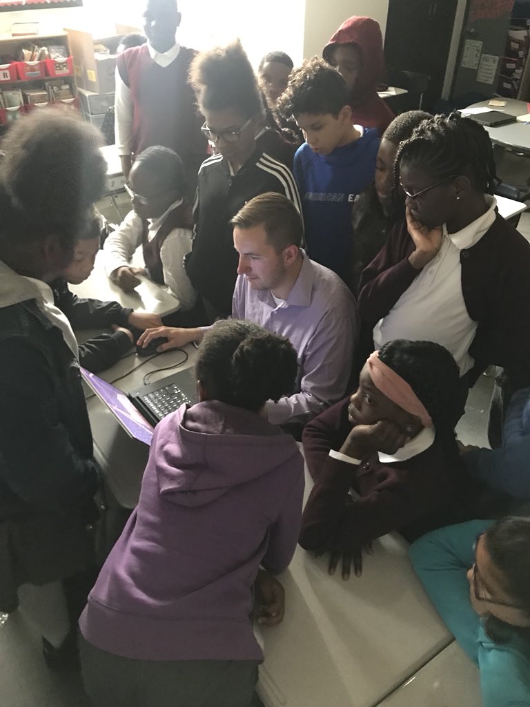 brianrfontaine's tweet photo. 25 of the 29 students I met had never heard of architecture before today....now they know one more career path they can head down! #futurearchitects #thearchitectgoestoschool #reallifeminecraft #brownsville #brooklyn @bergmeyer @ascendschools https://t.co/AsC2Hkn4L4