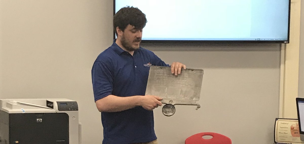 MAGMA Engineer Visits Meadow View School's STEM Students. ow.ly/o9D230kkP2w #engineering #metalcasting #foundries #STEM #engineers