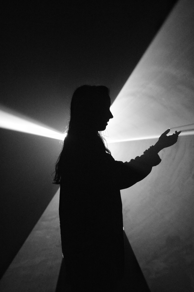 C_Carson_Photos's tweet photo. Managed to catch the last weekend of Anthony McCall's "Solid Light Works" installation at the @HepworthGallery this Saturday: extremely difficult shooting conditions, but happy with these shots! #SolidLightWorks #HepworthGallery #HepworthWakefield #Wakefield #Yorkshire #Shadows https://t.co/nxTeil7baI