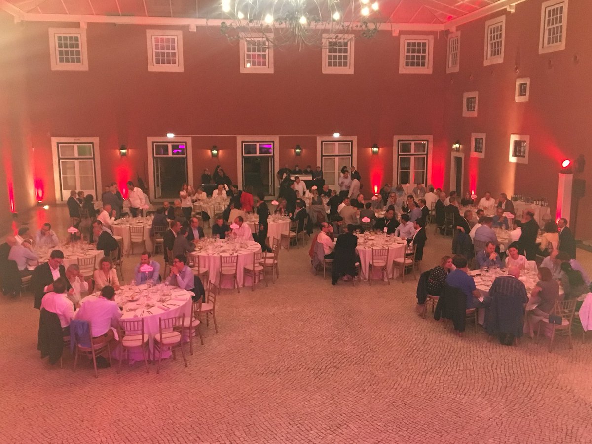 alpatel123's tweet photo. Fantastic day with our VADs at the #oraclevadforum  in beautiful Lisbon. Looking forward to another full day of collaboration tomorrow in driving even more success in FY19! https://t.co/3VXvtcXw7H
