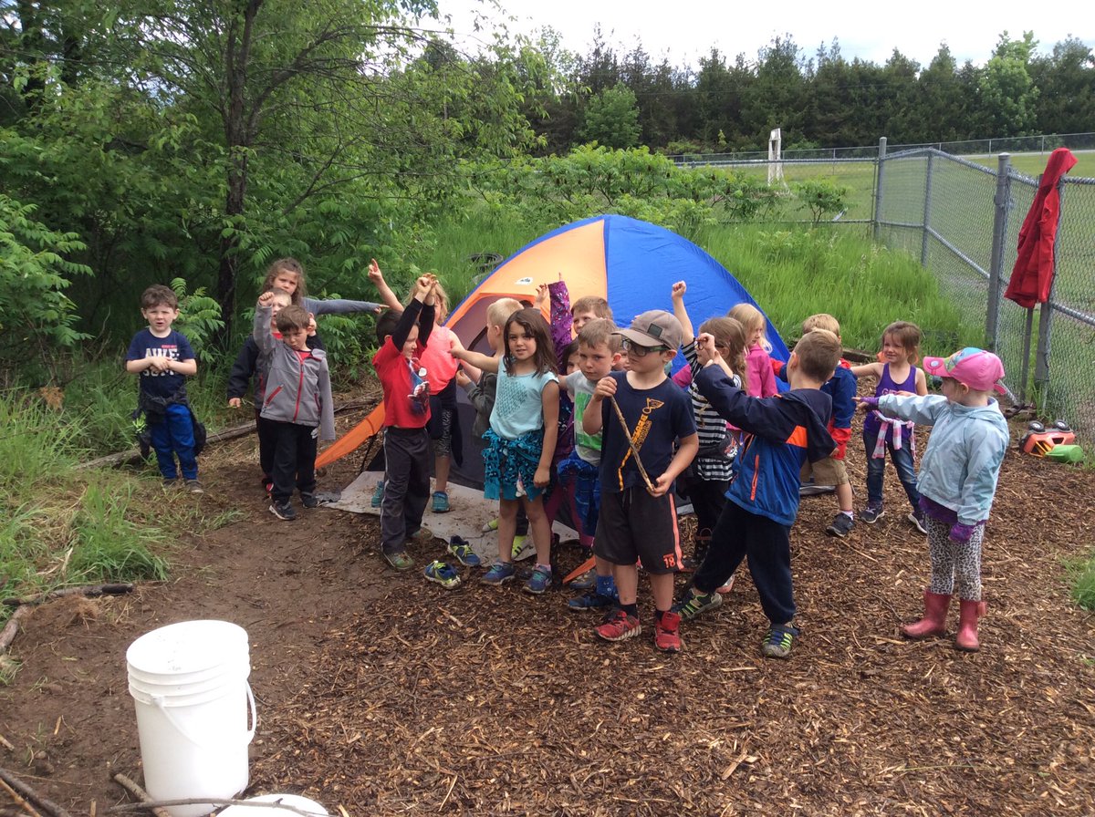 LisaDurepos's tweet photo. Learning how to put up a tent outside today to help us decide on a design for the inside tent. @alcdsb_stms #campingfever #teamwork https://t.co/xWhBGKxEK2