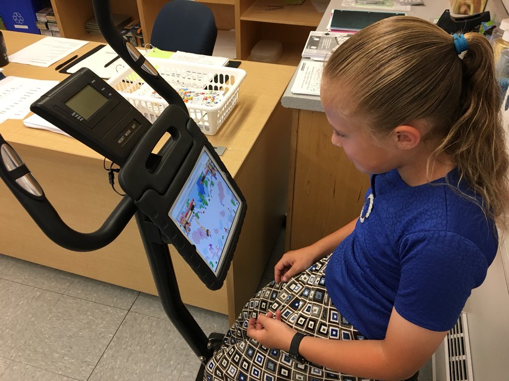 plpgr3's tweet photo. New math stations today!! https://t.co/epf2tyGZfI