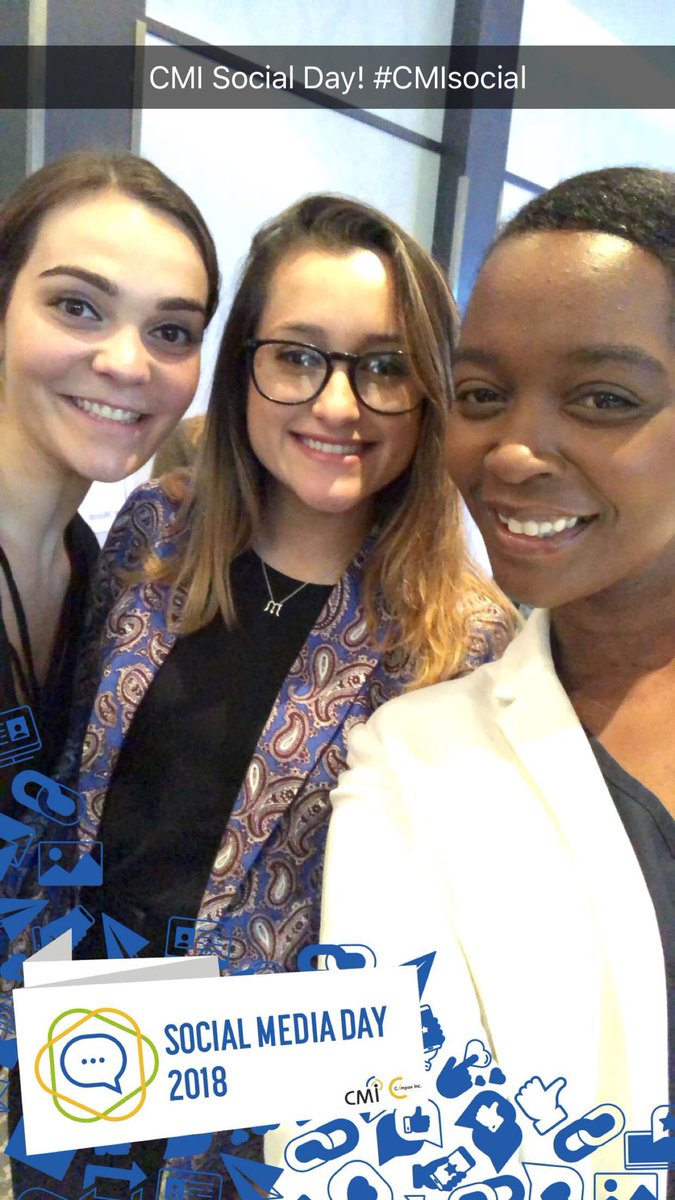 CmystylE's tweet image. So far the Twitter and Snapchat panel was my favorite. We need to look at how we can utilize multiple platforms versus looking at them in silo. Lol Nicole and Maria showed me how to upload a photo to my story on Snapchat! #CMIsocial