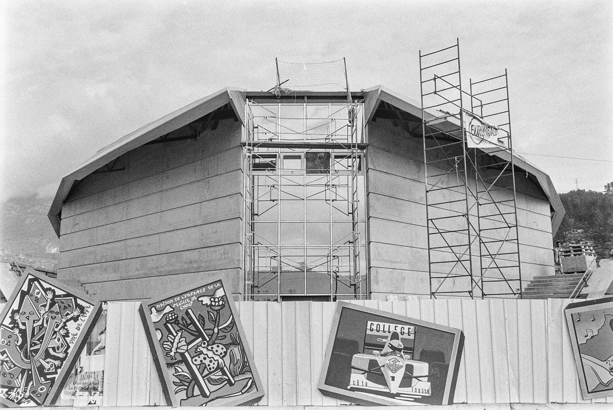 [Visité guidé] Ce samedi 9 juin, de 10h30 à 11h30, découvrez le quartier des Hauts de #Chambéry, à travers la visite guidée de l’exposition « 50 ans de modernité, l’urbanisme des Hauts de Chambéry ».

> Tarif : Gratuit

Plus d'infos sur : grandchambery.fr/agenda/10398/1…