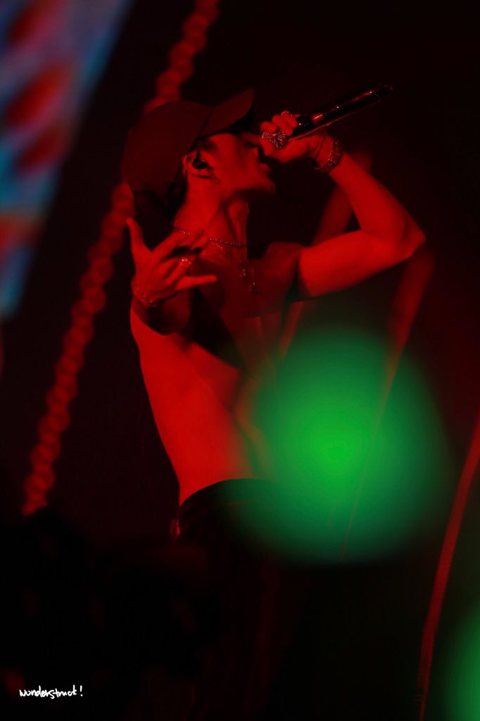 wangspic's tweet photo. HOT 🔥 https://t.co/VAinBzHH0x
