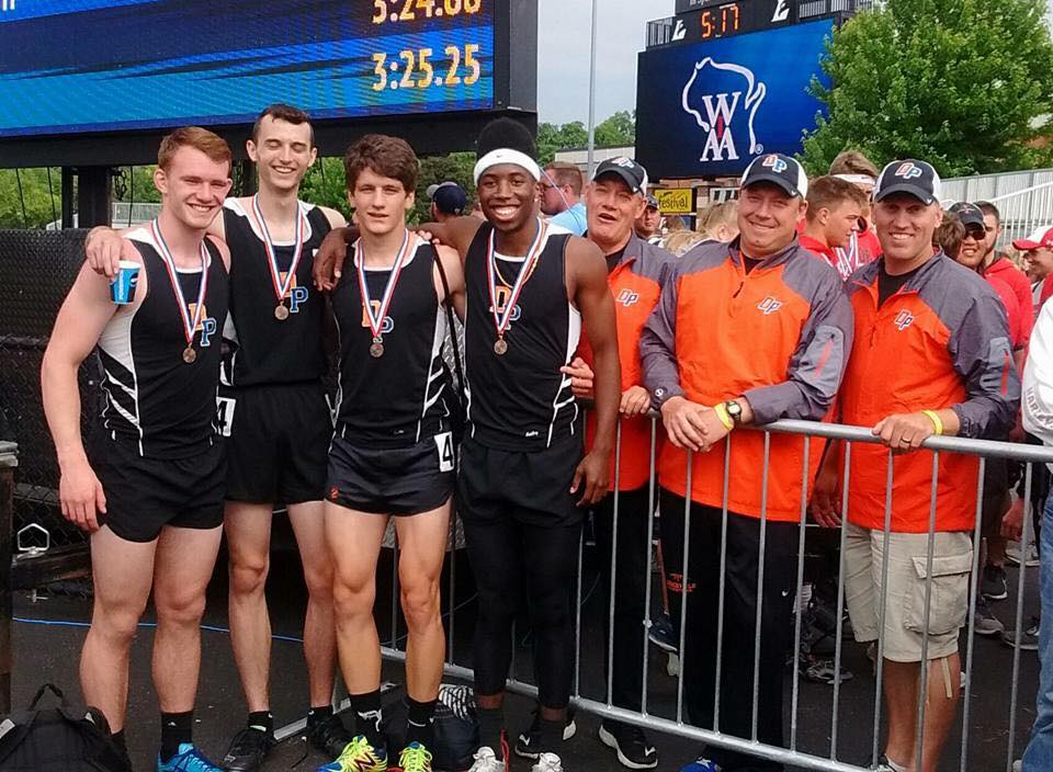 DodgevilleSD's tweet photo. After a send off from Elementary Schoolers, the Dodge-Point Track &amp; Field Team placed all 3 events in the top 10 this weekend at the State Meet in La Crosse. 
Gerrit Bakker: 9th in 800m
Boys 4x400: 4th (New School Record)
Boys 4x800: 5th 

Read more here: https://t.co/n8RzHwvq7b https://t.co/7Rtb6mNJng