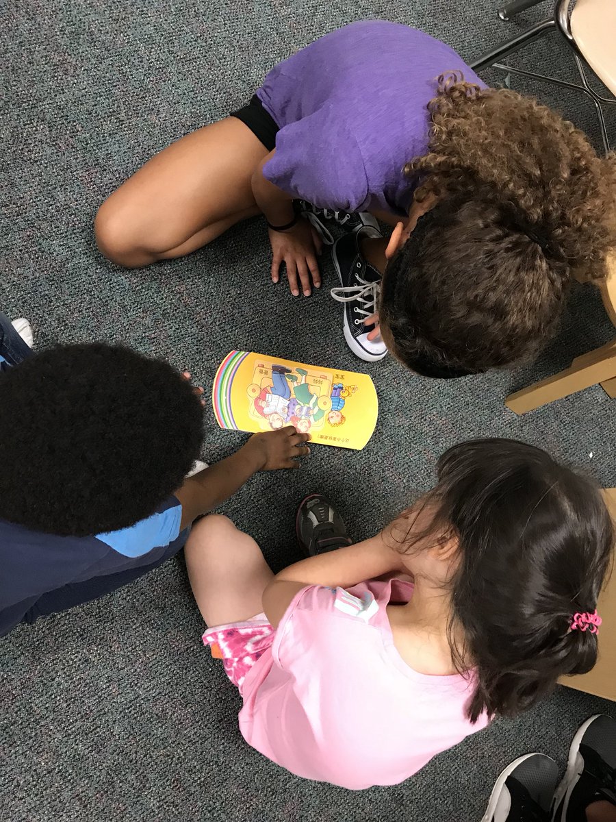 coxtheheel's tweet photo. Third grade @StoughStallions @StoughMagnet Mandarin Immersion students are reading in Chinese today to their kindergarten peers! 👏🏼👏🏽👏🏿 @samanthaliu20 @liyan414 https://t.co/hsyyqguWZO