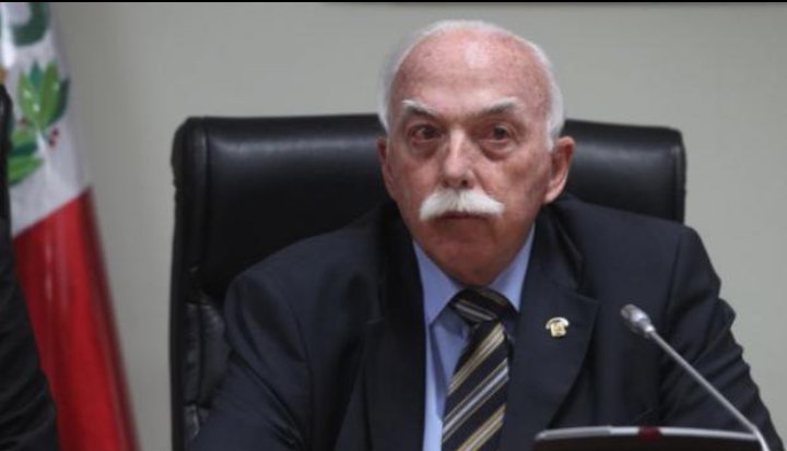 aidesep_org's tweet photo. Comisión de Ética recibe denuncia contra Carlos Tubino, interpuesta por AIDESEP

Esta denuncia se realizó después de las expresiones discriminatorias del Congresista hacia el pueblo Shipibo.

Nota: https://t.co/AAcxzXdWtd https://t.co/NmotlyAJqN