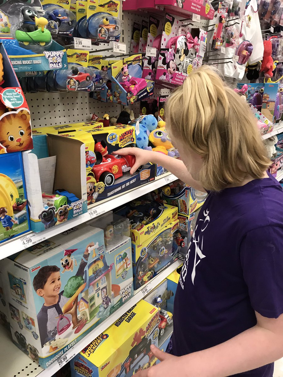 Ms. Maura tweet media