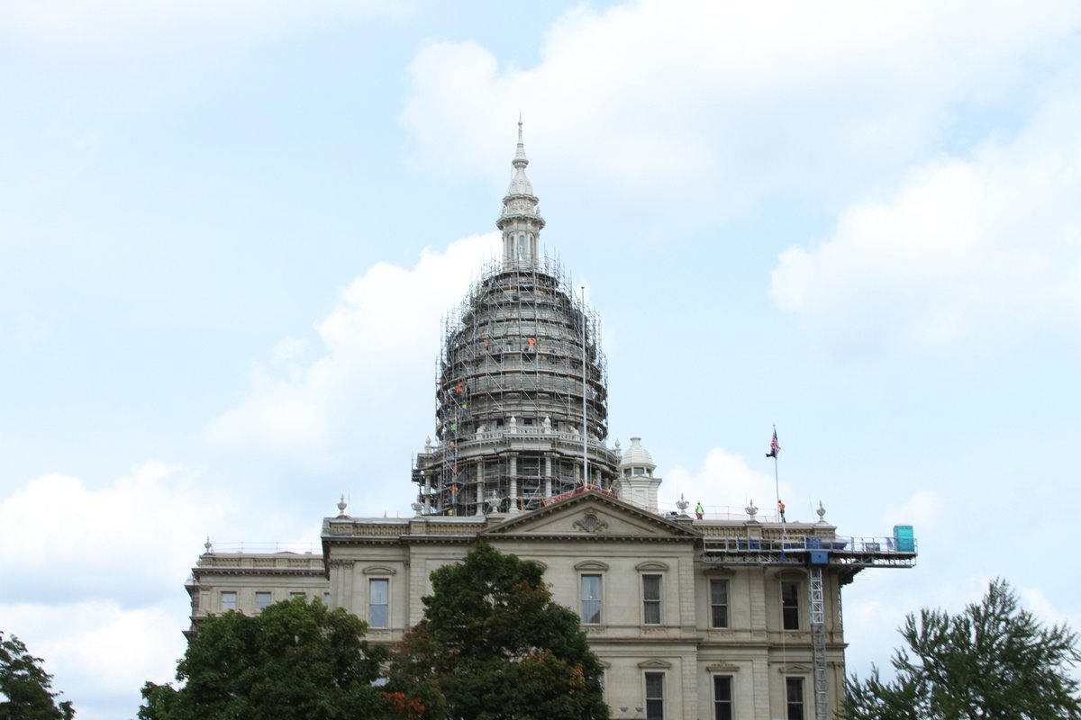 MichPrevails's tweet image. ALERT: a proposal to repeal Michigan's prevailing wage law could be taken up by lawmakers this week. 

Have you contacted your Legislator? bit.ly/1QvWZ5y