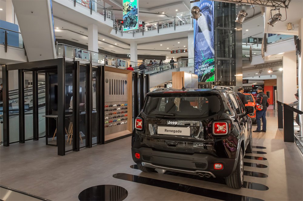 Periodismo del Motor (@periodismomotor) on Twitter photo 🎧 Jeep abre en Madrid su primer Digital Store, donde los clientes pueden vivir experiencias digitales y sensoriales (en el centro comercial La Vaguada) ow.ly/ITtd30kkCJp 🎮 #Jeep 🎧 Jeep abre en Madrid su primer Digital Store, donde los clientes pueden vivir experiencias digitales y sensoriales (en el centro comercial La Vaguada) ow.ly/ITtd30kkCJp 🎮 #Jeep