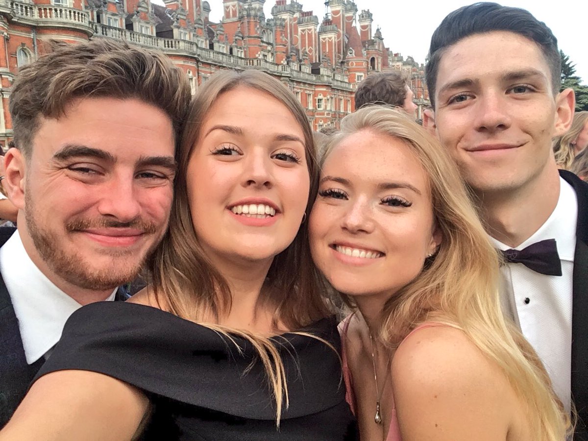 lilliegraceee's tweet photo. my fourth (and possibly final #neversaynever) summer ball was a delight https://t.co/WrX5ywZAHX