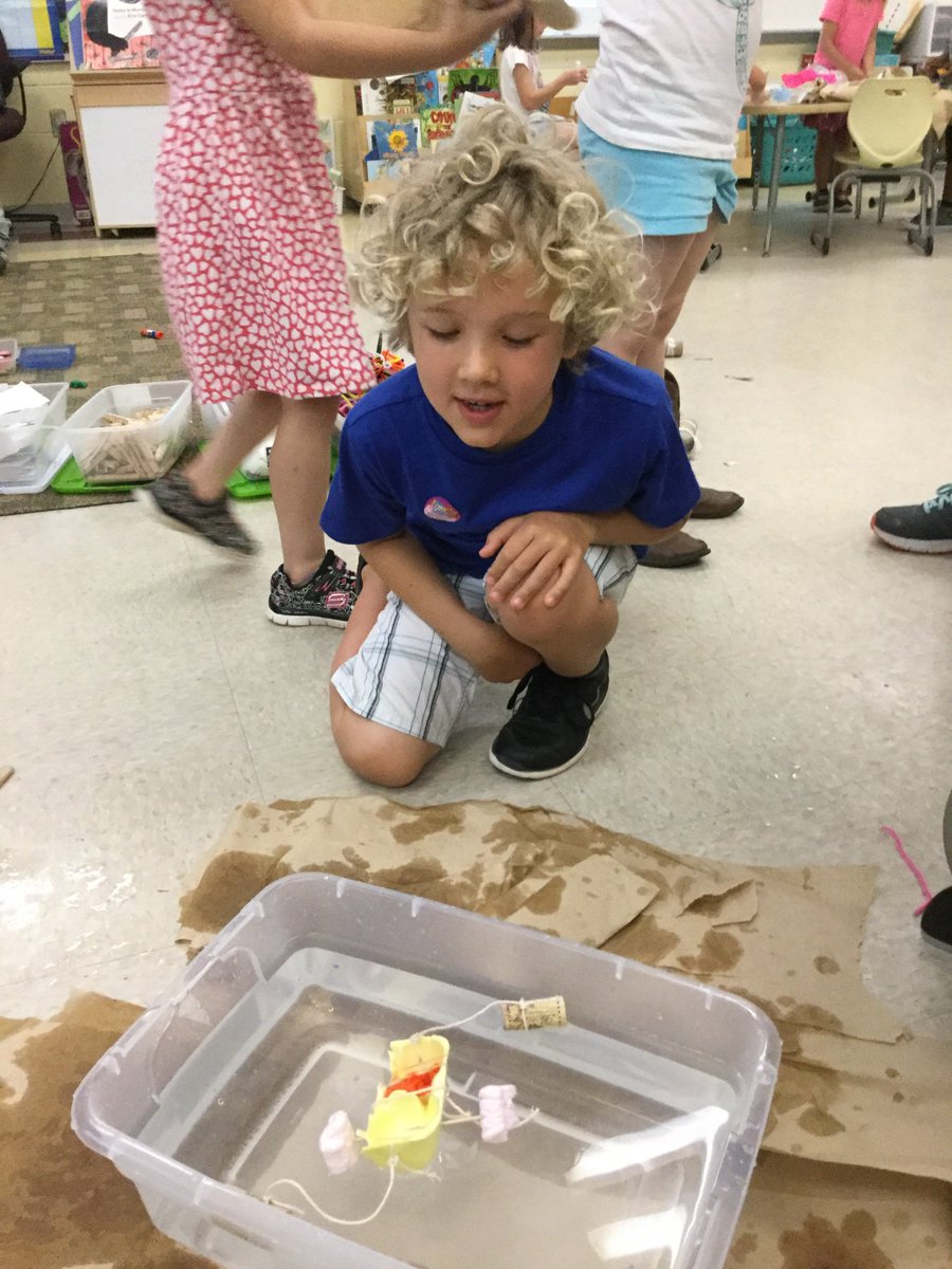 EKirkSTEM's tweet image. Discovering ways to make toys float in Mrs. Garner’s K class. Problem solving and redesign at its best! @FRESWarriors #pcpsFRES @julezvt20 #sinkfloat #STEM