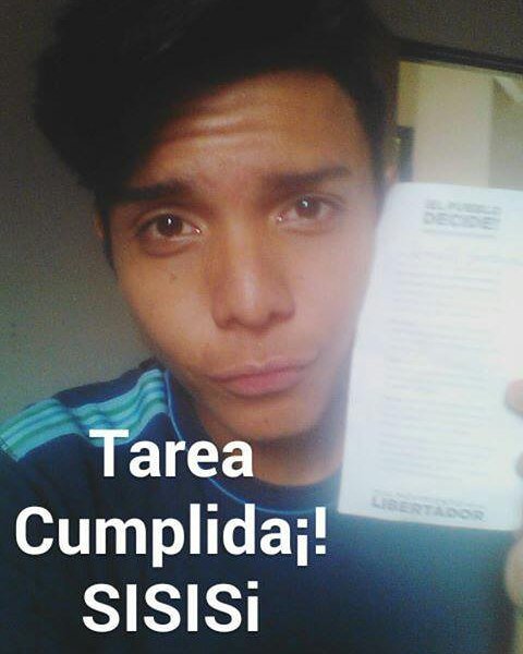 CarolinaHan1's tweet photo. @GolfeadoConQso @ZorritoYouTube @ladivaza Ya quisiera este chaca Prieto estar viviendo en México jajaja🤣🤣😂😂😂
Sin comentarios. 
@ZorritoYouTube https://t.co/QhcNORAQiS
